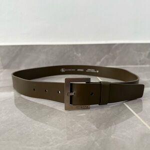 Women’s CK Calvin Klein Jeans Molded Rubber Belt Medium